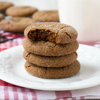 Ginger Molasses Cookie